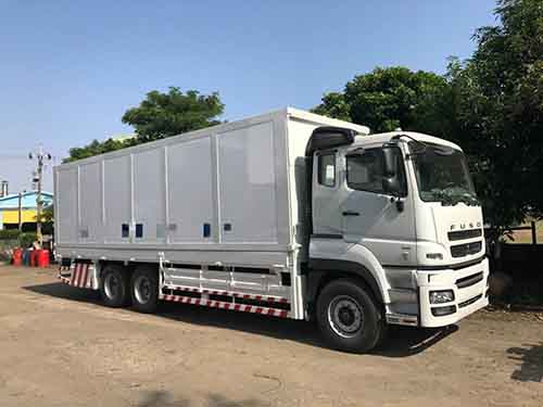 桃園貨車搬運